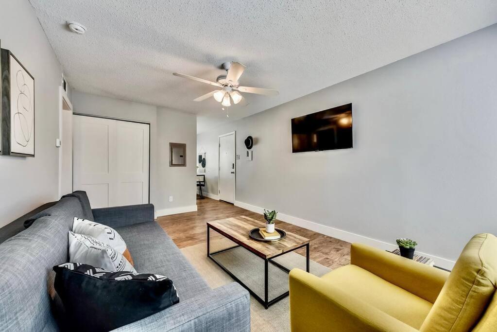 Bright And Cheerful Flat, Near Fair Park Apartment Dallas Bagian luar foto